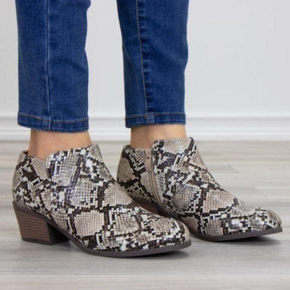 Python Snake Print Low Cut Ankle Booties - Picture 3 of 9